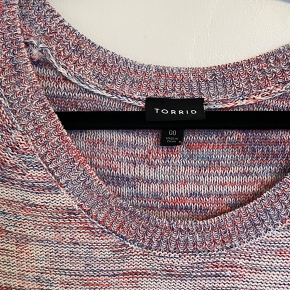 Torrid 00 sweater - Picture 3 of 3